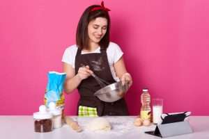 Blogs 10 Careers in Baking Essentials